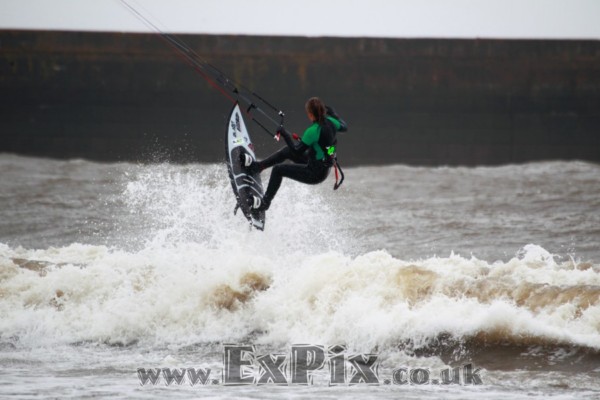 Kitesurfing in South Wales