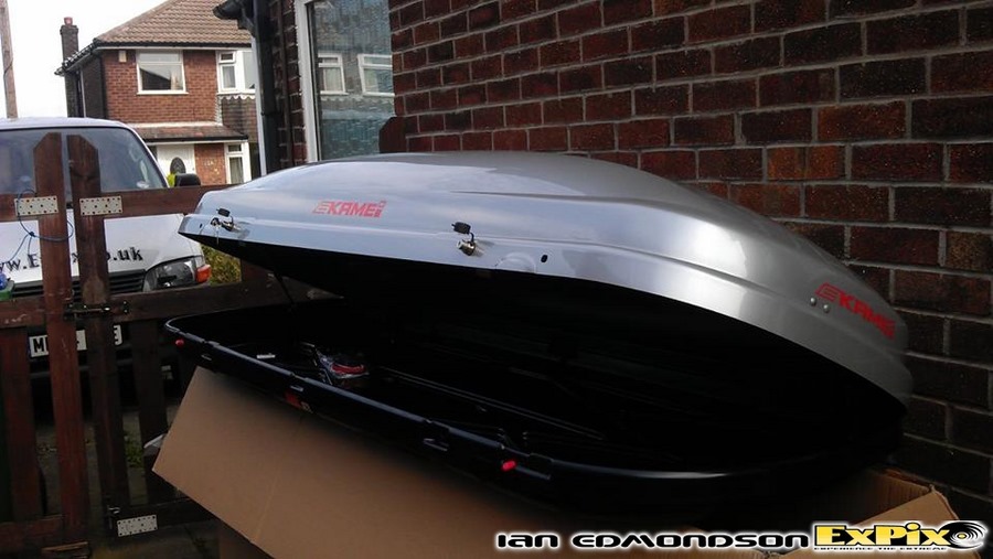 Kamei 450 roofbox over 7ft long